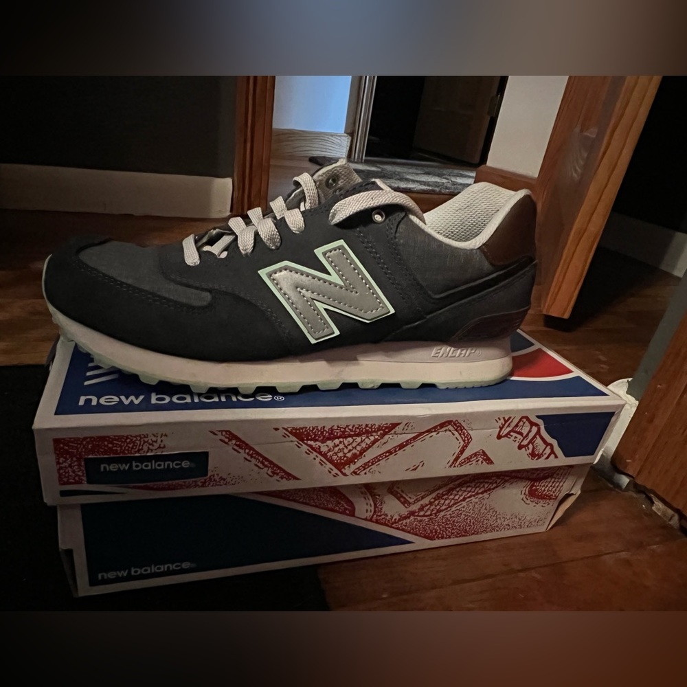 New balance classic women’s shoe